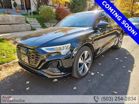 2024 Audi Q8 Sportback e-tron quattro Premium S line