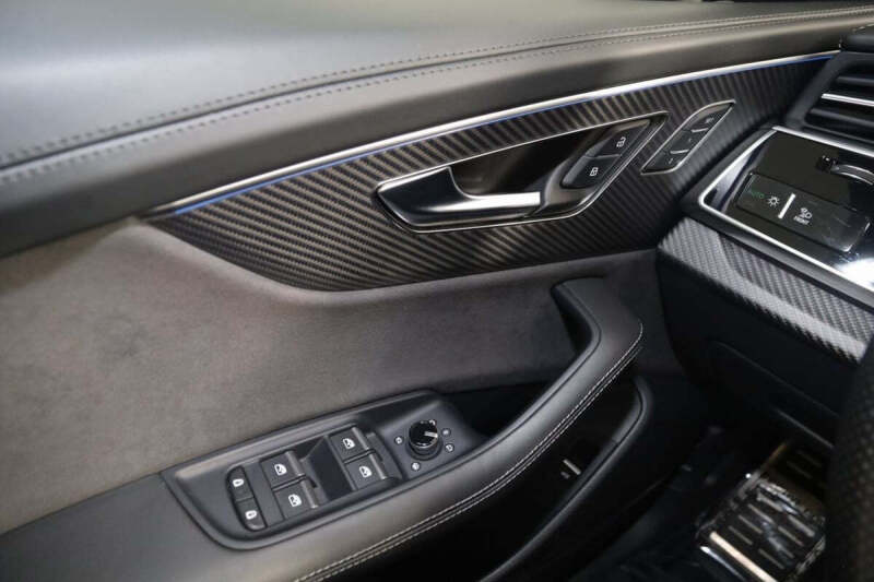 2023 Audi RS Q8 4.0T quattro