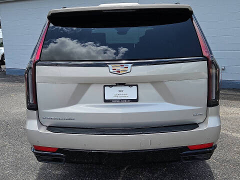2024 Cadillac Escalade ESV Sport Platinum