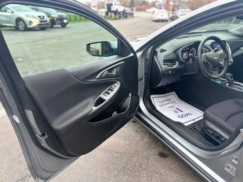 2023 Chevrolet Malibu LT