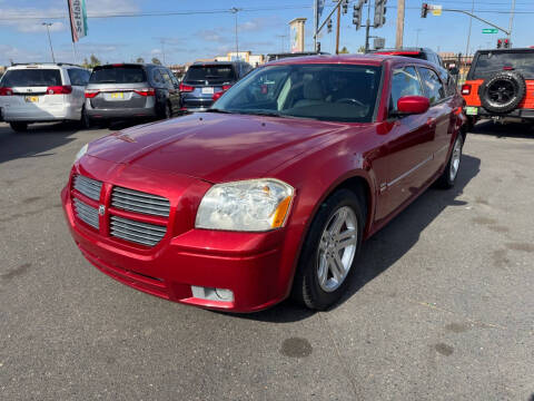 2005 Dodge Magnum RT