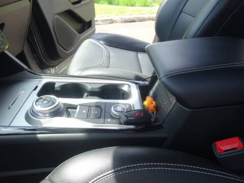 2022 Ford Explorer ST