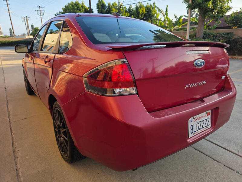 2010 Ford Focus SES