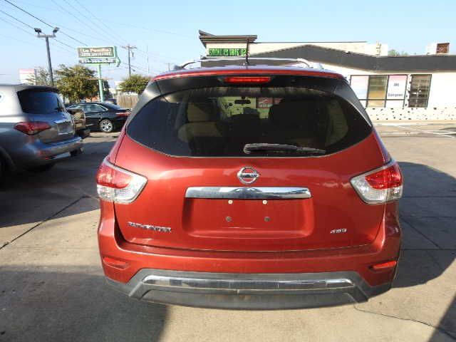 2016 Nissan Pathfinder