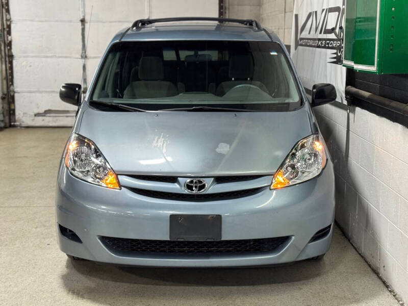 2009 Toyota Sienna