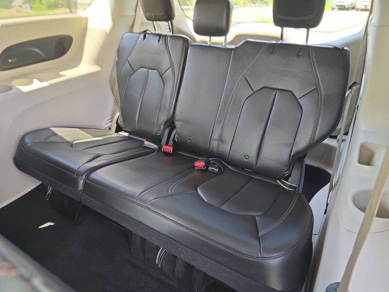 2018 Chrysler Pacifica Touring L