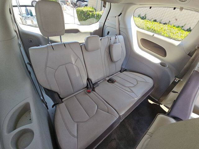 2019 Chrysler Pacifica Touring L