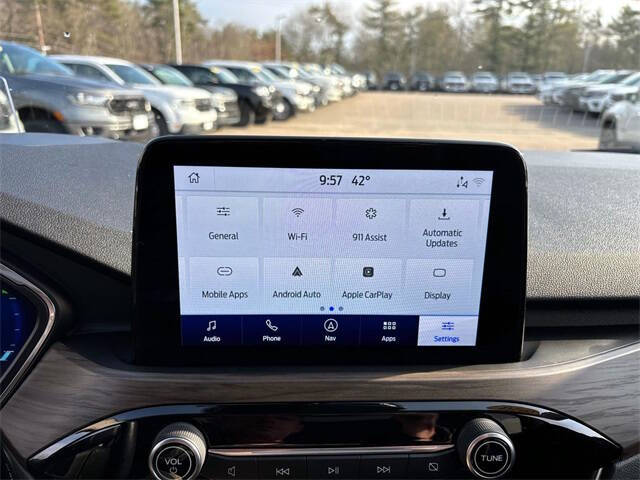 2020 Ford Escape Hybrid Titanium