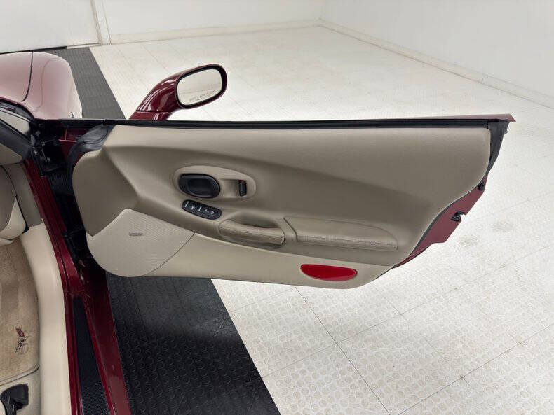 2003 Chevrolet Corvette