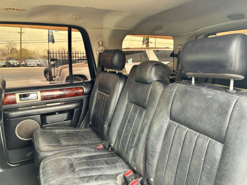 2003 Lincoln Navigator Luxury