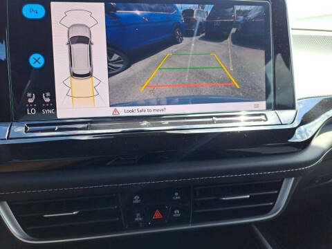 2026 Volkswagen Atlas Cross Sport SEL R-Line Black 4Motion