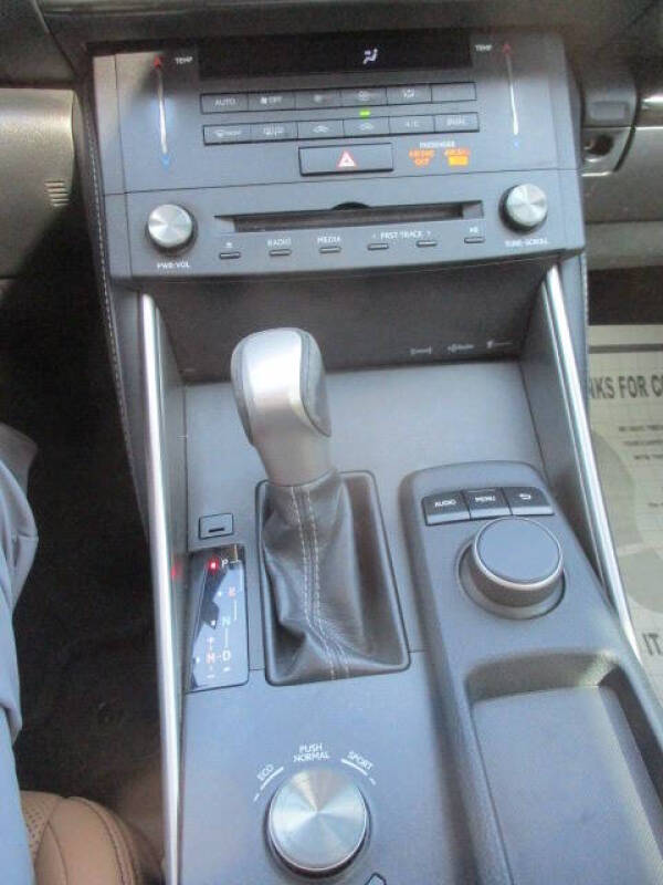 2015 Lexus IS 250 Crafted Line