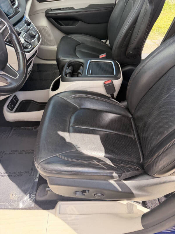 2018 Chrysler Pacifica Touring L Plus