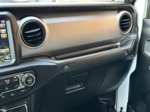 2021 Jeep Gladiator 80th Anniversary Edition