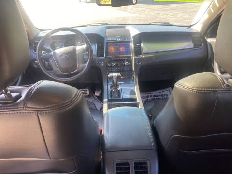 2011 Ford Taurus SHO