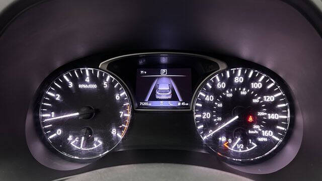 2019 Nissan Pathfinder SL