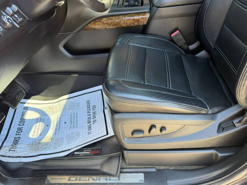 2015 GMC Yukon Denali