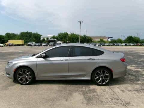 2015 Chrysler 200 S
