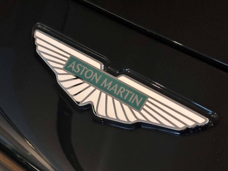 2026 Aston Martin DBX 707