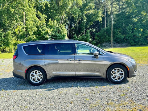 2018 Chrysler Pacifica Touring Plus