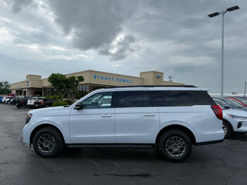 2026 Ford Expedition MAX Active
