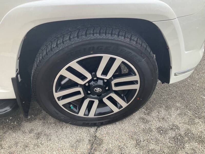 2016 Toyota 4Runner SR5