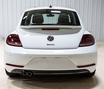 2019 Volkswagen Beetle 2.0T S