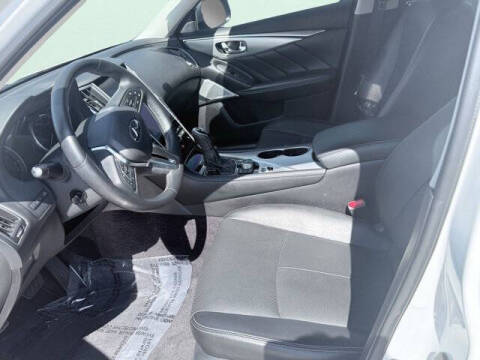 2023 Infiniti Q50 Luxe