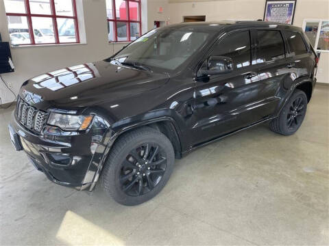 2017 Jeep Grand Cherokee Laredo