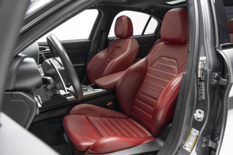 2022 Alfa Romeo Giulia Veloce