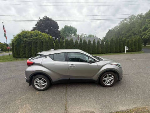 2020 Toyota C-HR LE