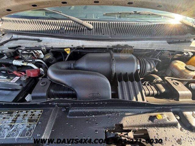 2011 Ford E-Series E-350 SD