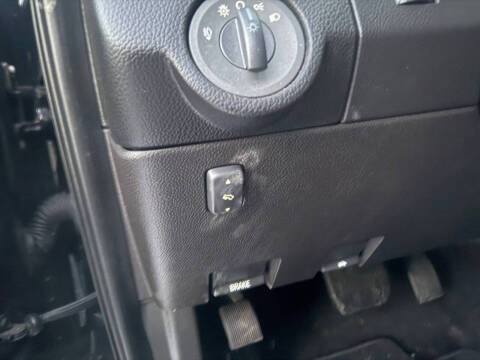 2011 Lincoln Navigator L