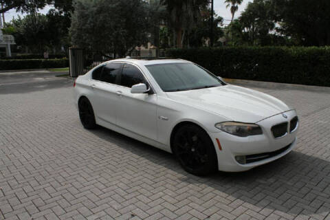 2011 BMW 5 Series 528i