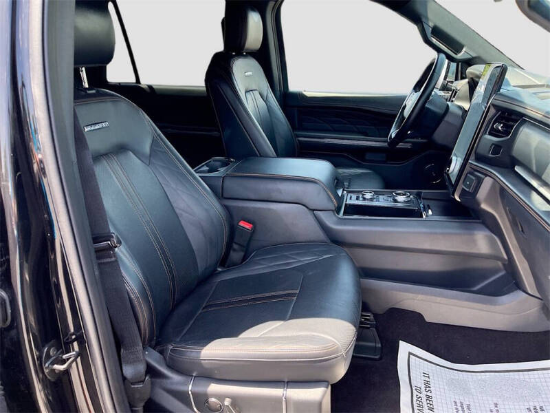 2022 Ford Expedition Platinum