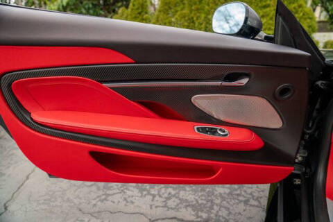 2025 Aston Martin Vanquish