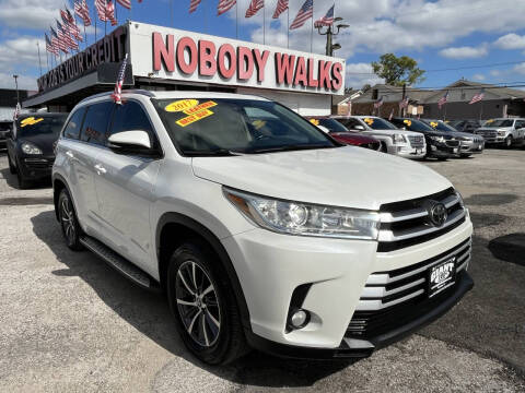 2017 Toyota Highlander XLE