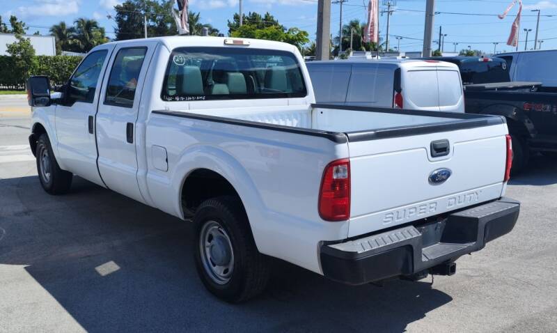 2015 Ford F-250 Super Duty for sale at H.A. Twins Corp in Miami FL