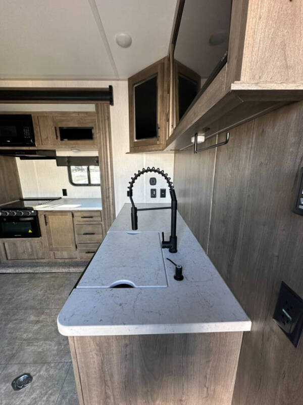 2022 Forest River Vengeance Rogue 26VKS