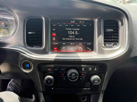 2013 Dodge Charger SE