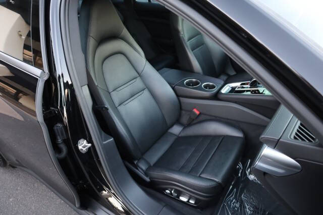 2019 Porsche Panamera