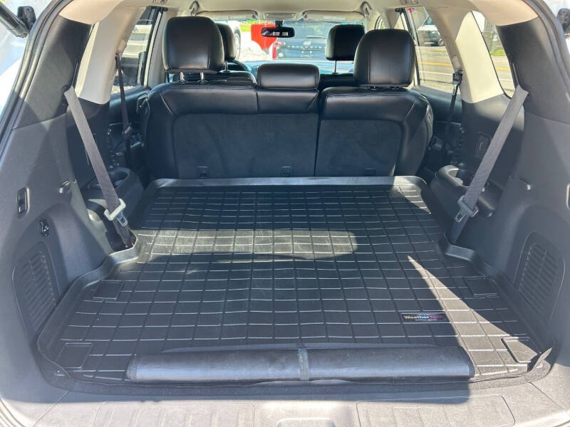 2018 Nissan Pathfinder SL