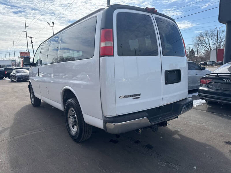 2013 Chevrolet Express LT 2500