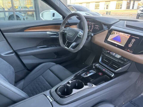 2022 Audi e-tron GT quattro Premium Plus