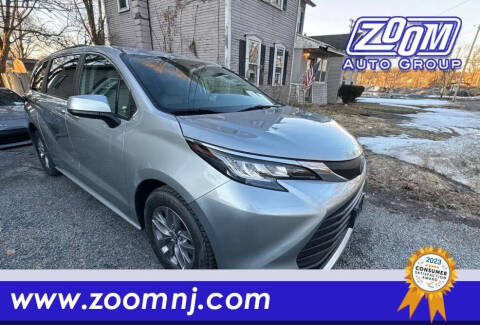 2022 Toyota Sienna for sale at Zoom Auto Group in Parsippany NJ