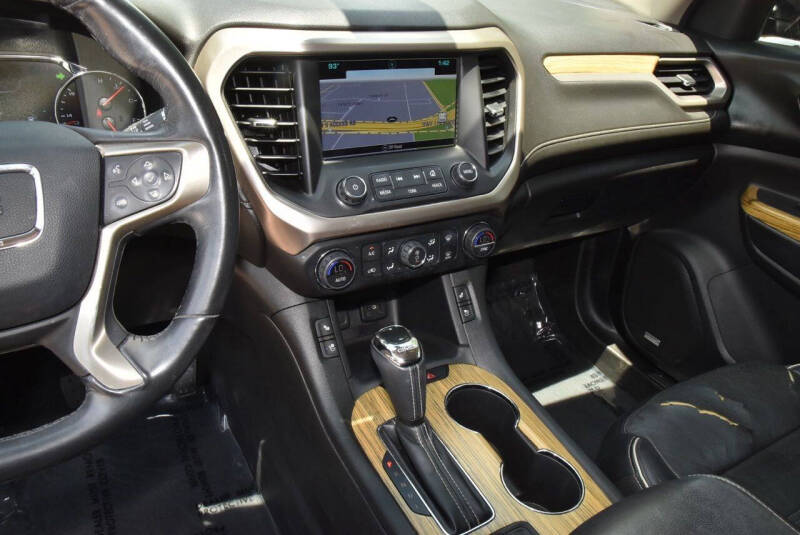 2018 GMC Acadia Denali