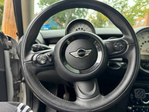 2014 MINI Hardtop Cooper