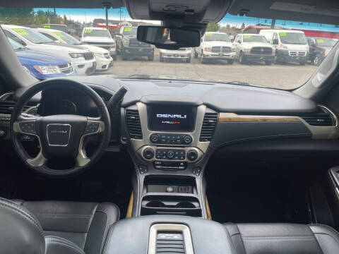 2017 GMC Yukon Denali