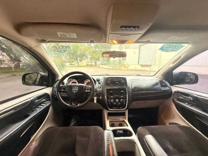 2014 Dodge Grand Caravan SXT