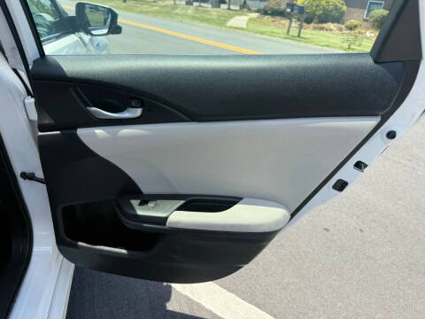 2019 Honda Insight EX